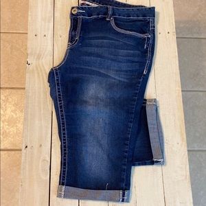 Amethyst Cuffed Blue Jean Capris